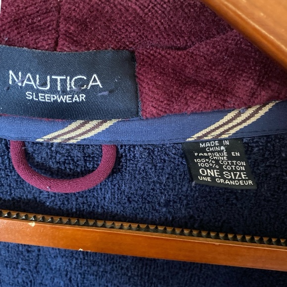 Nautica Shawl Robe Navy Burgundy Belted Terry Cloth One Size Loungewear - Picture 4 of 8